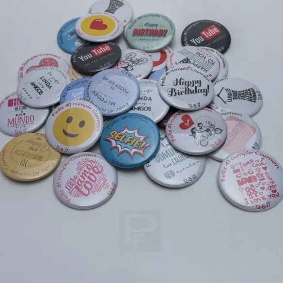Pack 25 Chapas 58mm personalizadas