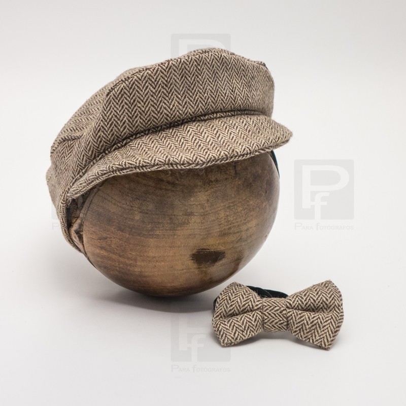 OFERTÓN Conjunto gorra y pajarita