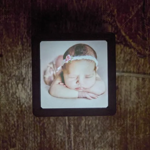 Lámpara con fotos, regala ilusión, regala fotografías, regala amor.