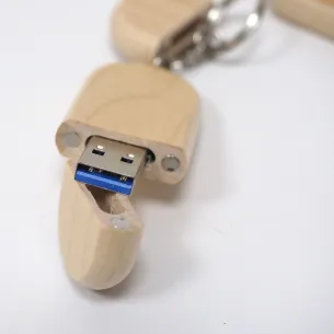 Pendrive llavero de madera para guardar tus archivos más importantes. 2