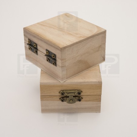 Caja madera pen cuadrada