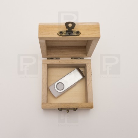 Caja madera pen cuadrada